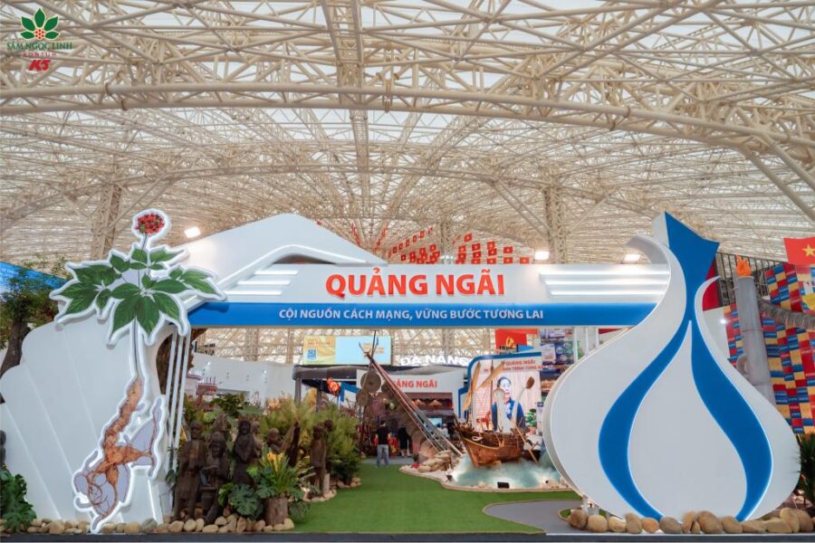 Ngắm biển, rừng Quảng Ngãi tại Triển lãm Thành tựu đất nước