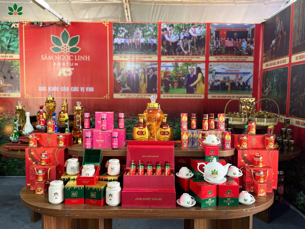 Gian hàng Sâm Ngọc Linh K5 tại Tuần Văn hóa - Du lịch Măng Đen 2026.