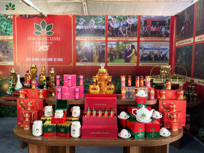 Gian hàng Sâm Ngọc Linh K5 tại Tuần Văn hóa - Du lịch Măng Đen 2026.